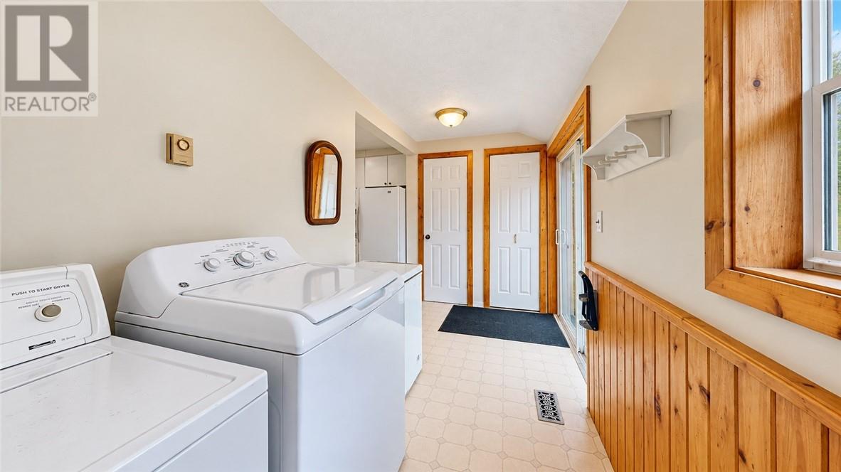 17A Silver Bay Road - 17