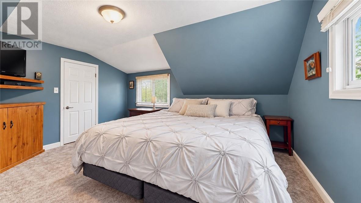17A Silver Bay Road - 26
