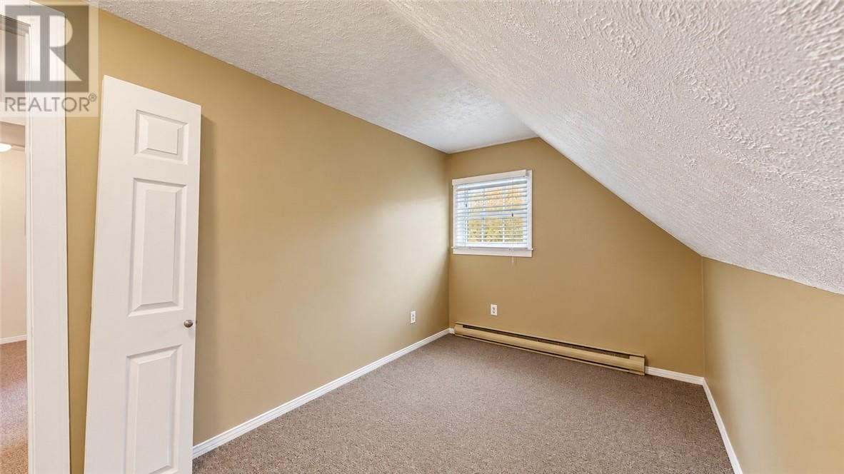 17A Silver Bay Road - 31