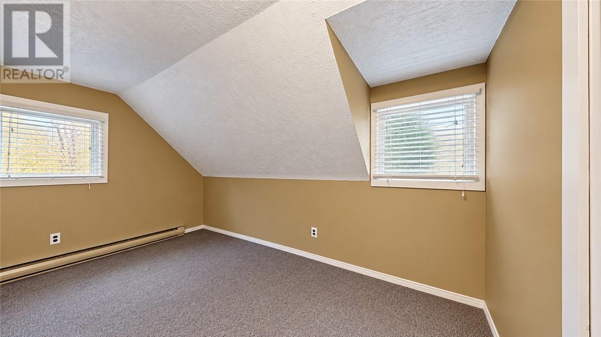 17A Silver Bay Road - 33