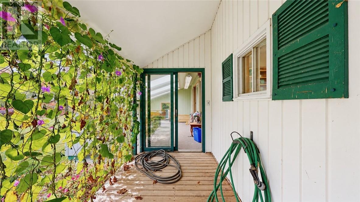 17A Silver Bay Road - 46