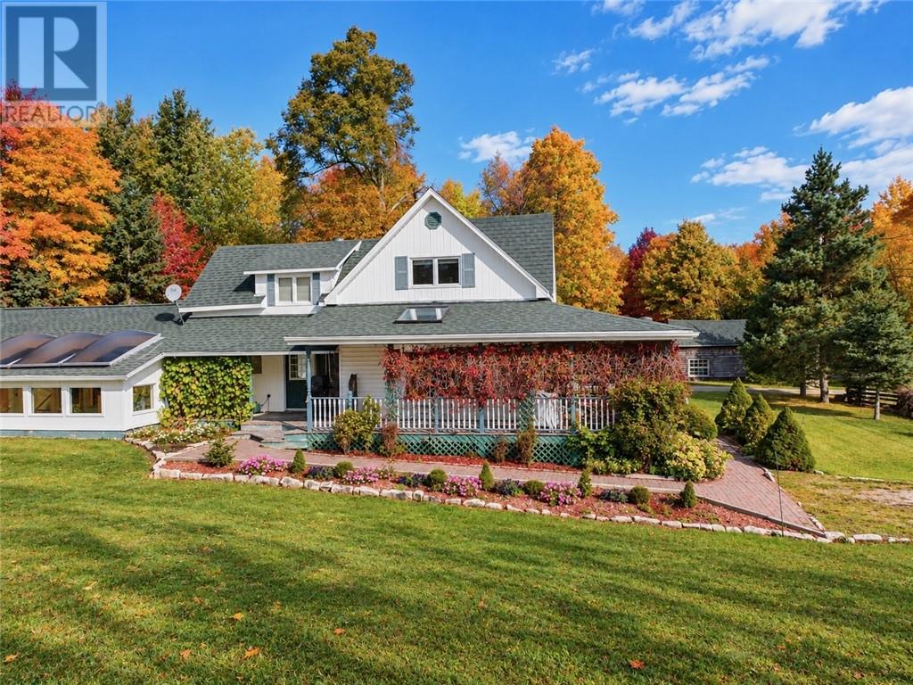 17A Silver Bay Road - 56