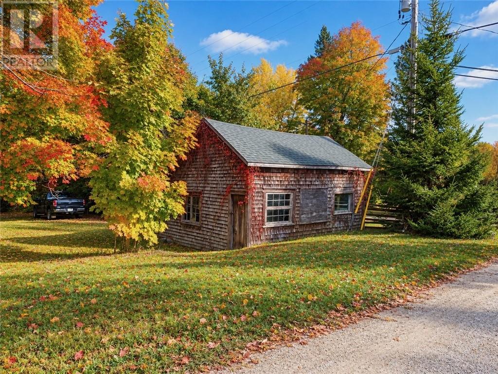17A Silver Bay Road - 69