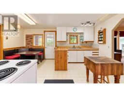 17a Silver Bay Road, Mindemoya, Manitoulin Island, ON P0P1S0 Photo 13