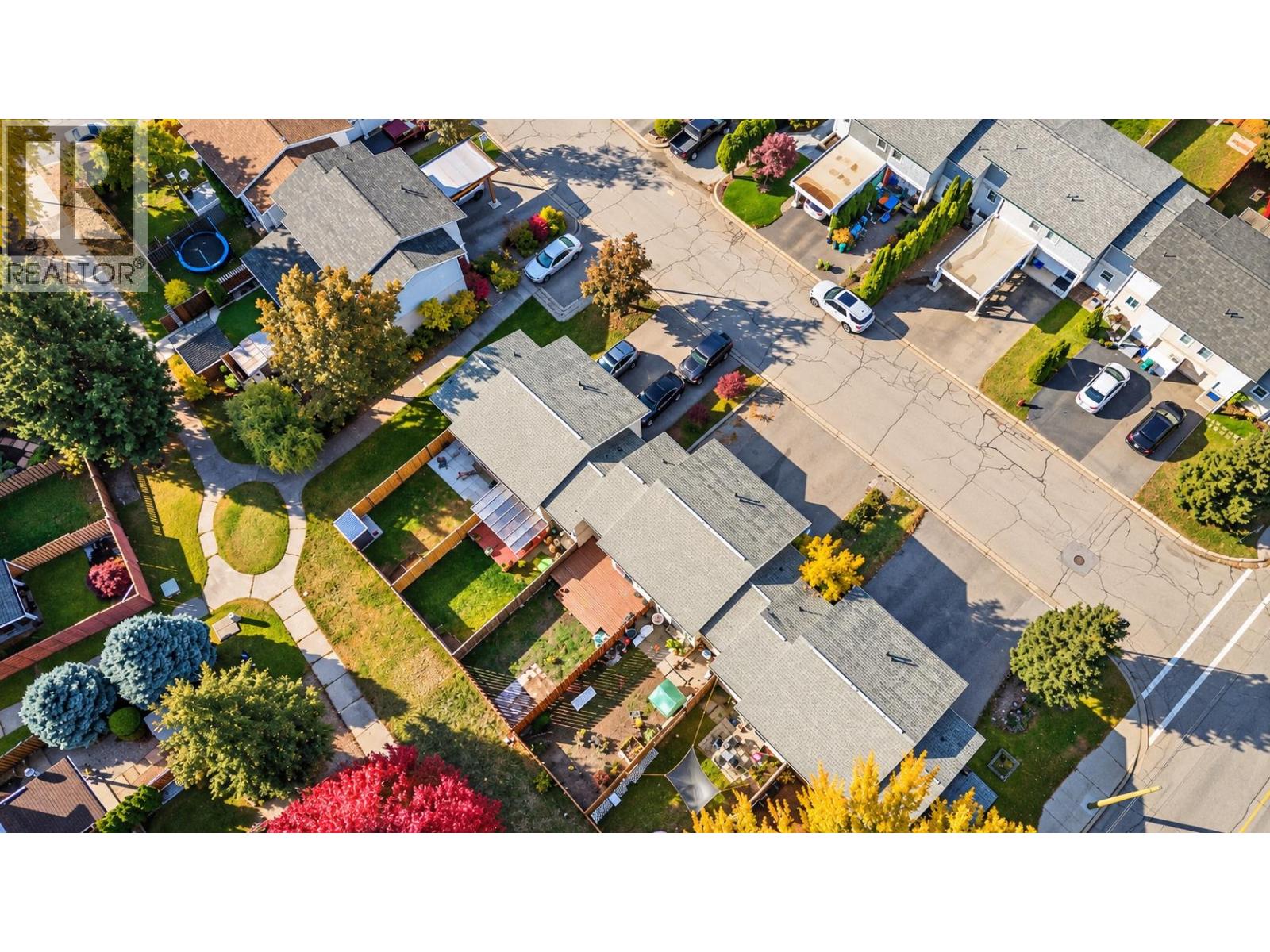 3307 LAUREL Crescent - 5