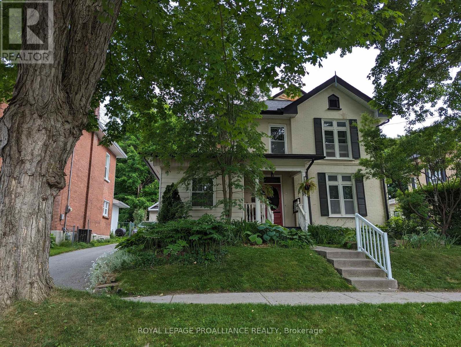 573 HOMEWOOD AVENUE, Peterborough