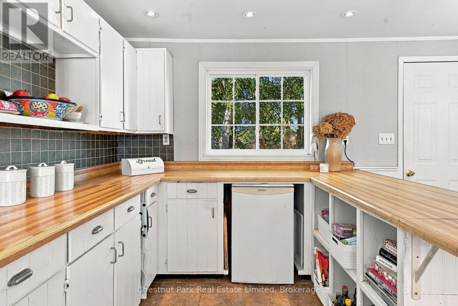 265 RIDGE ROAD - 13