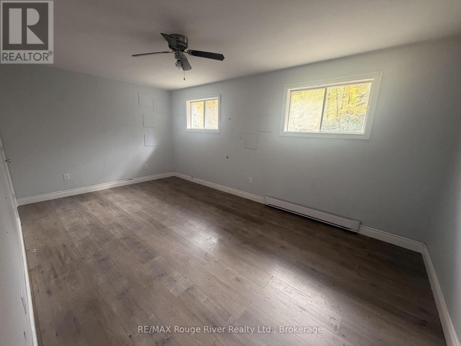 11 Edgewood Drive, Kawartha Lakes, ON photo 16