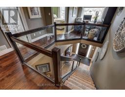 2058 Westpoint Heights, London South, ON N6P0A3 Photo 23