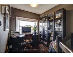 2058 Westpoint Heights, London South, ON N6P0A3 Photo 24