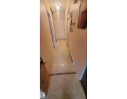 4514 35a Av Nw, Edmonton, AB T6L4T1 Photo 9