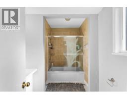 1949 Taylor Street, Port Coquitlam, BC V3C4M1 Photo 25