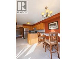2pc Bathroom - 52 Isabella Street, Kitchener, ON N2E4J7 Photo 9