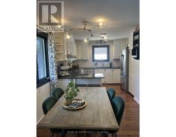 828 Eastvale Drive, Ottawa, ON K1J7A4 Photo 9