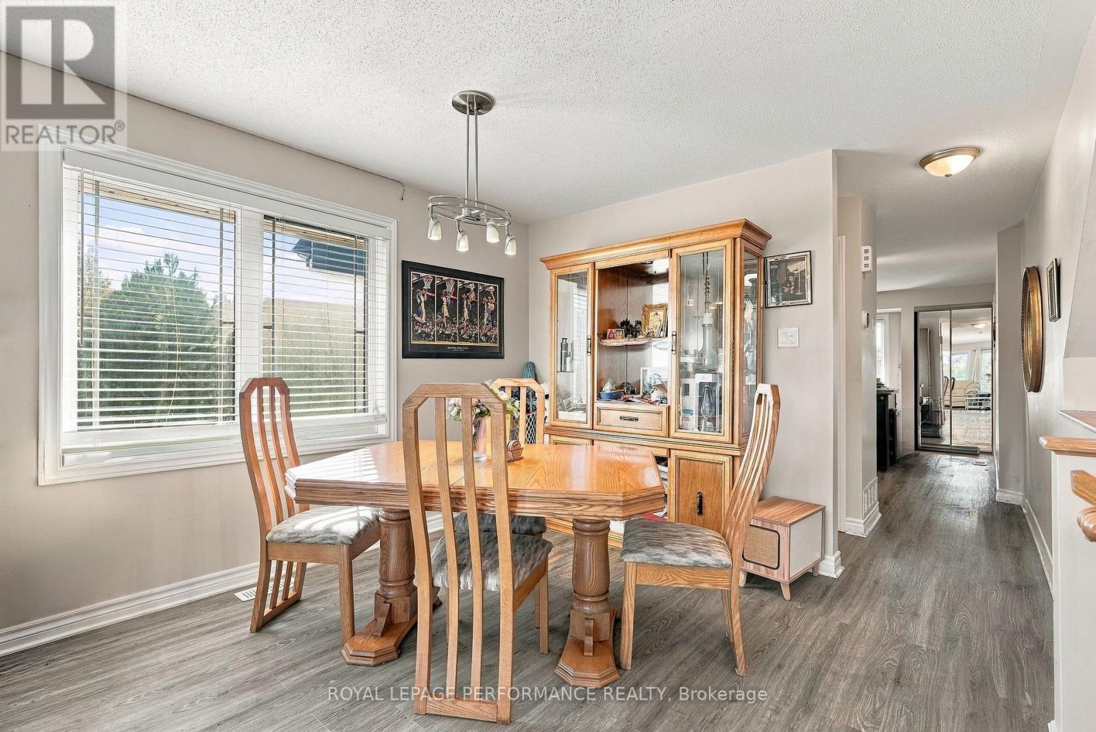 50 - 80 Brentmore Private