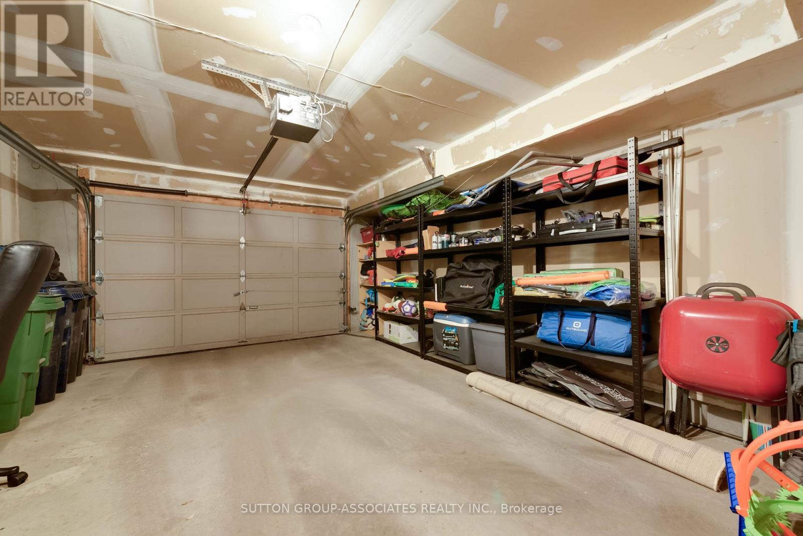 2B ALCINA AVENUE - 26