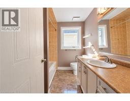 52 Redstart Drive, Cambridge, ON N1T2G6 Photo 17