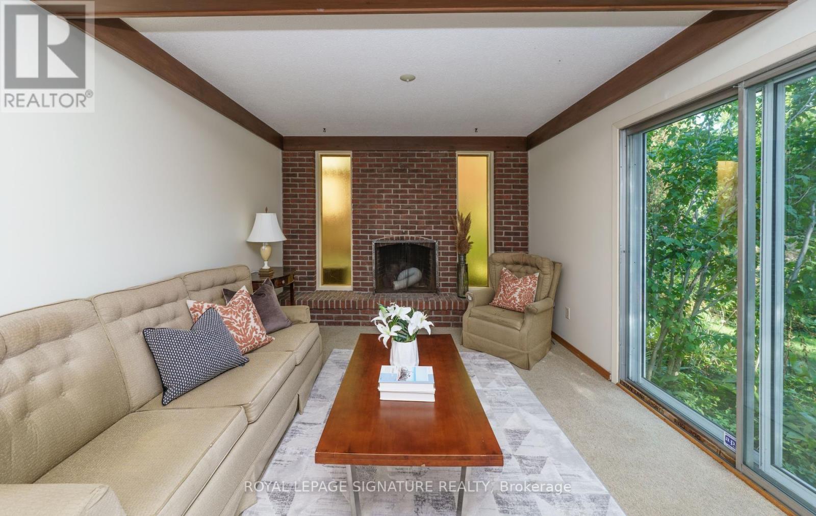 19 CASTLE HILL DRIVE - 14