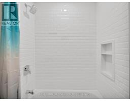 Main Fl - 1928 Gerrard Street E, Toronto, ON M4L2C1 Photo 10