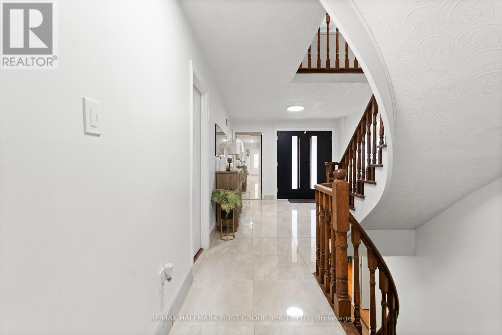 14 DAVID DRIVE - 23