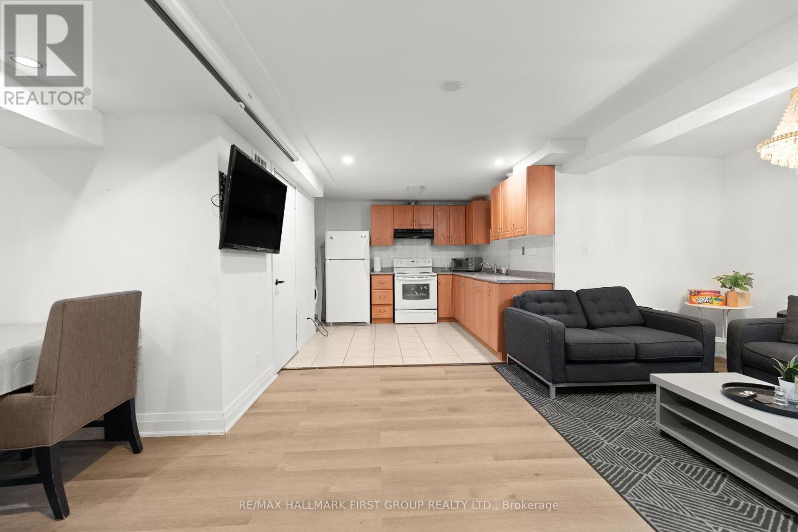 14 DAVID DRIVE - 36
