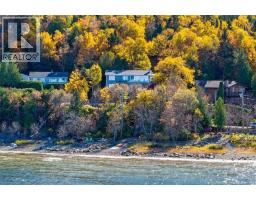 50 Beach Road, photo 2