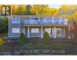 50 Beach Road, photo 3