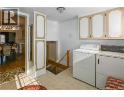 Living room - 8200 Saint-paul Street, Bas Caraquet, NB E1W6E1 Photo 10