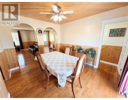 37 Larch Avenue thumbnail 12