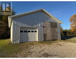 37 Larch Avenue thumbnail 42