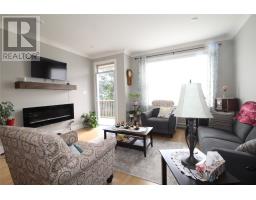 Unit 209 - 27 Rhodora Street thumbnail 7