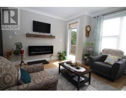 Unit 209 - 27 Rhodora Street thumbnail 9