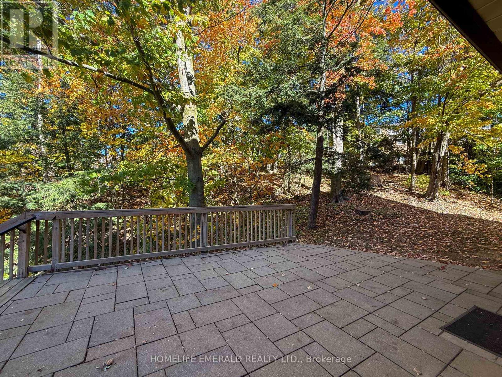 8-14 Shadowood Road, Barrie photo 4