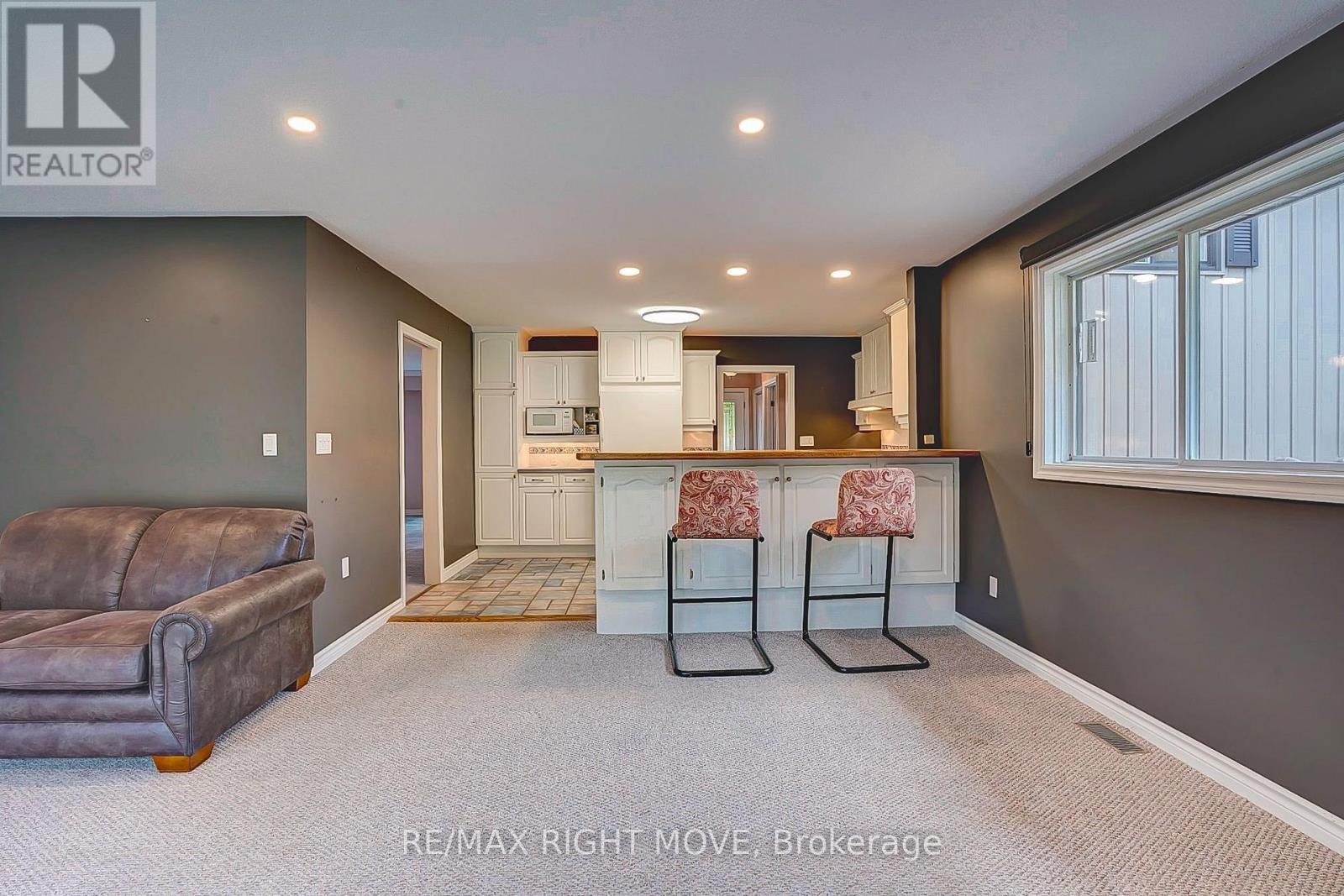 456 Jamieson Drive, Orillia, ON photo 9