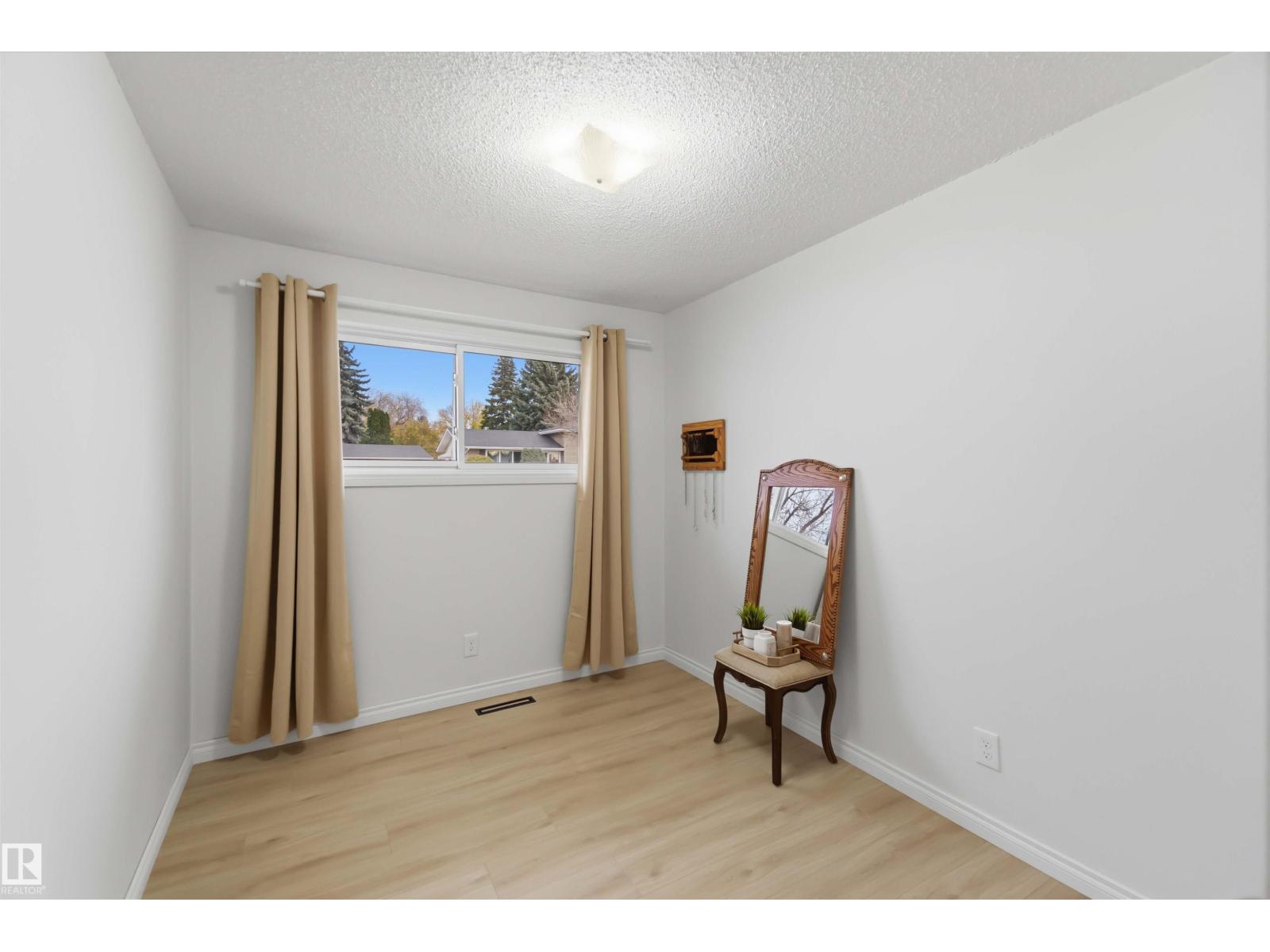6207 146 Avenue NW, photo 25