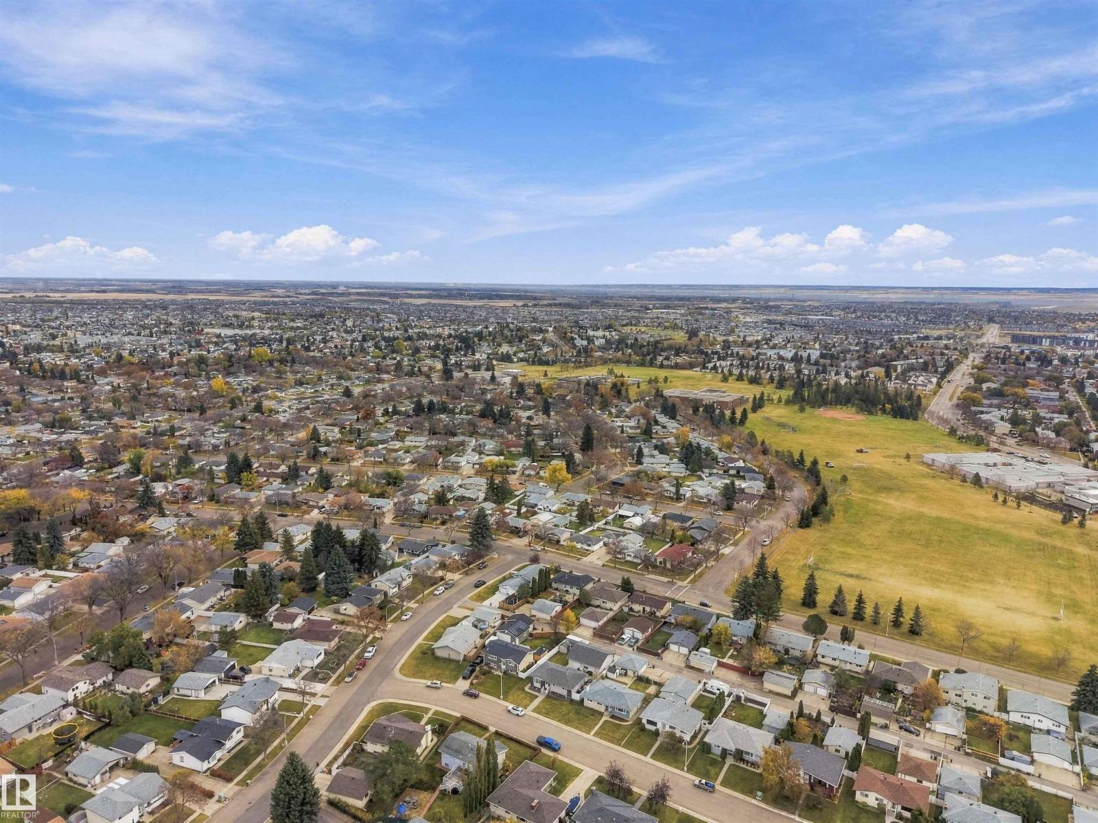 6207 146 Avenue NW, photo 61