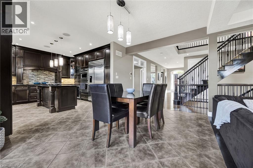 315 RIDEAU RIVER Place - 10