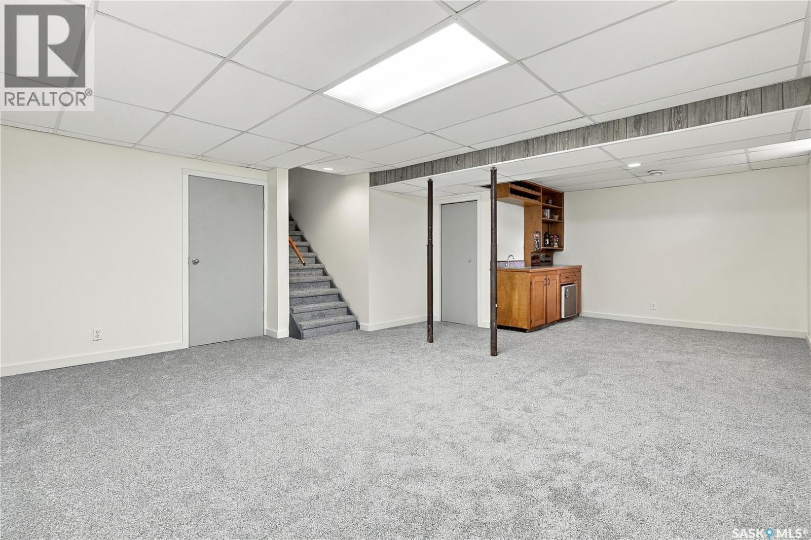 65 Meadow ROAD, White City — photo 22