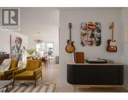 Dining room - 11 Maple Boulevard, Toronto, ON M8V2B7 Photo 6