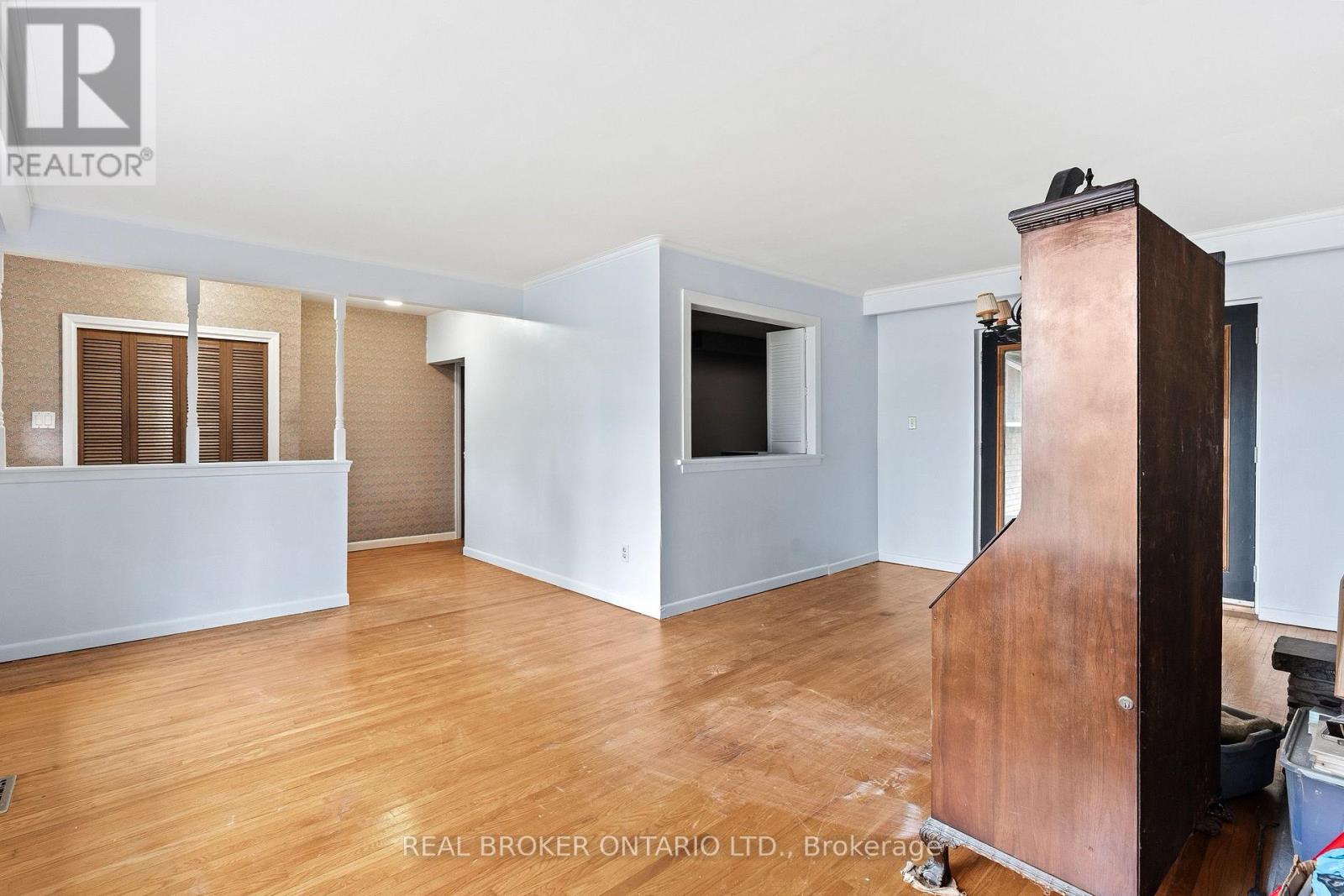 361 Rathburn Road, Toronto, ON photo 3