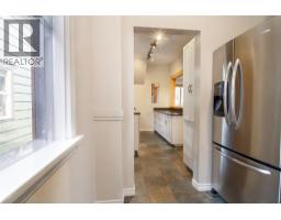 215 Sixth Street E, Revelstoke, BC V0E2S0 Photo 14