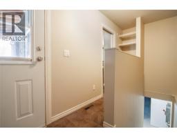 215 Sixth Street E, Revelstoke, BC V0E2S0 Photo 18