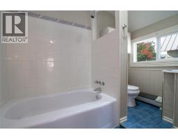 215 Sixth Street E, Revelstoke, BC V0E2S0 Photo 29