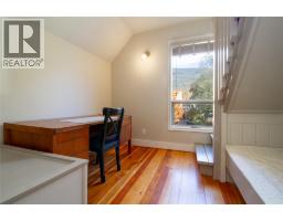 215 Sixth Street E, Revelstoke, BC V0E2S0 Photo 27