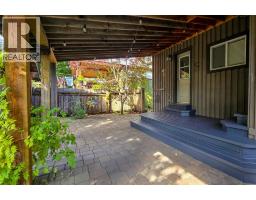 215 Sixth Street E, Revelstoke, BC V0E2S0 Photo 36