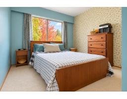 10965 Jay Crescent, Surrey, BC V3R5B3 Photo 9
