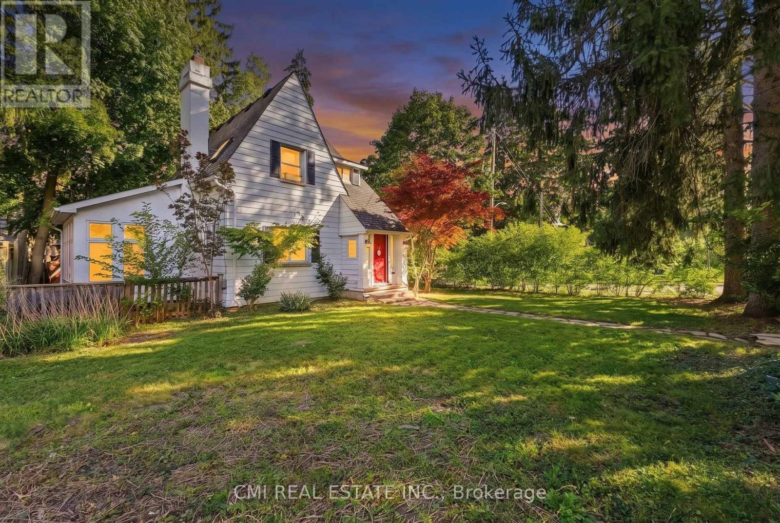 132 Base Line Road East, London South, ON
