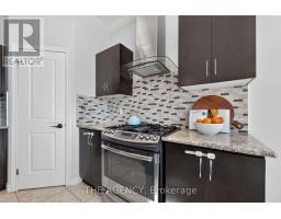2231 Buroak Drive, London North, ON N6G0L3 Photo 12
