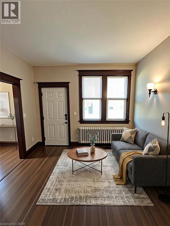 Photo of 35 GRANT Avenue