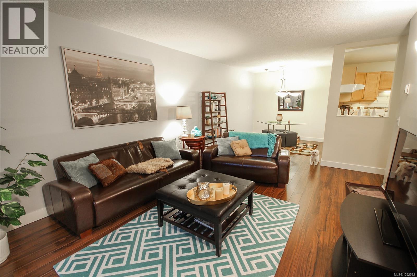#103 4720 Uplands Dr - 7